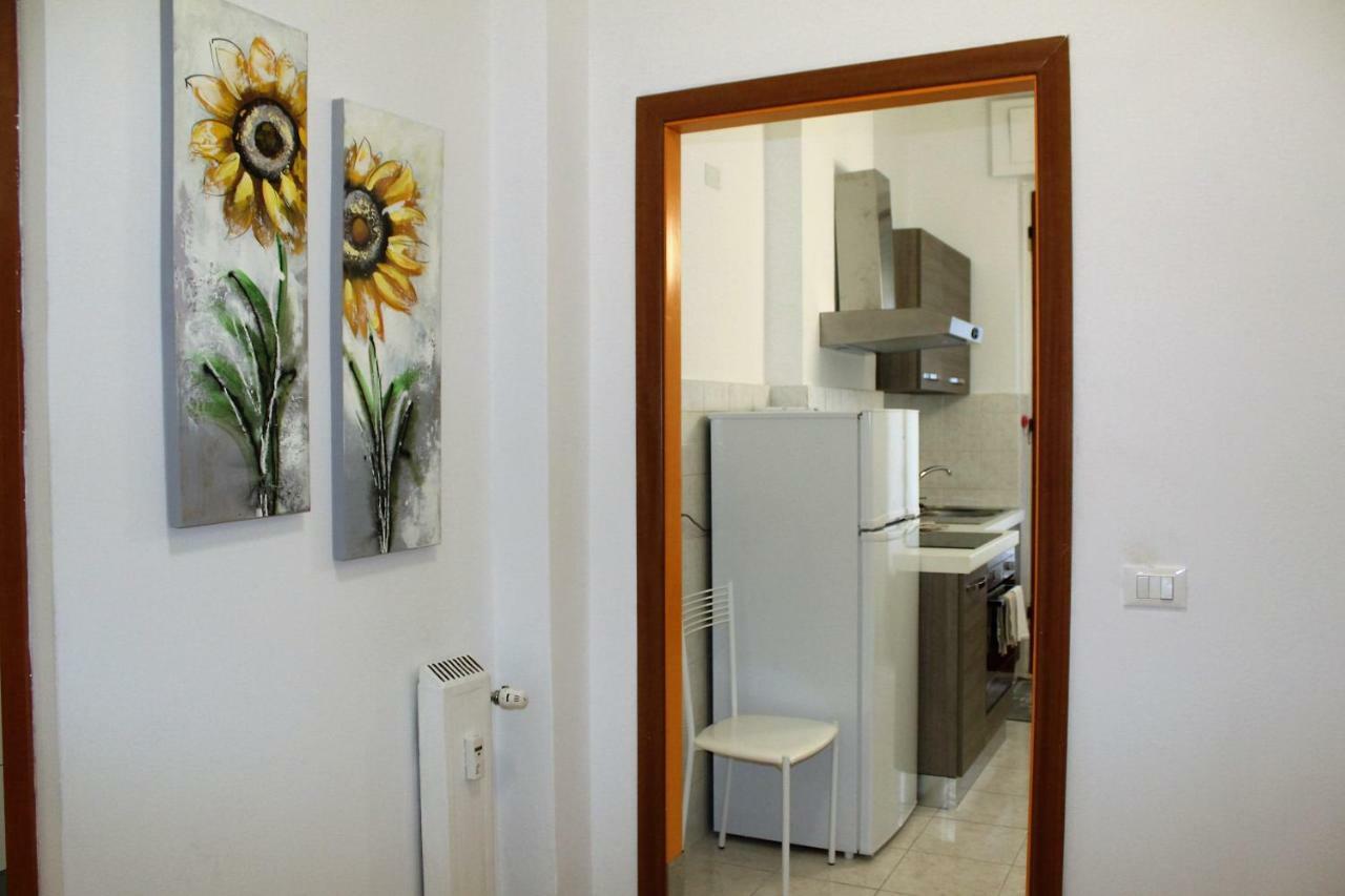 Ferienwohnung Down Town Cesar La Spezia Exterior foto